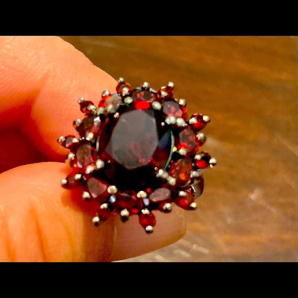 Vintage Estate Multi Garnet 925 Ring sz 6.75
